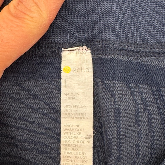 Zella Seamless Jacquard Base Layer Leggings - Picture 2 of 7